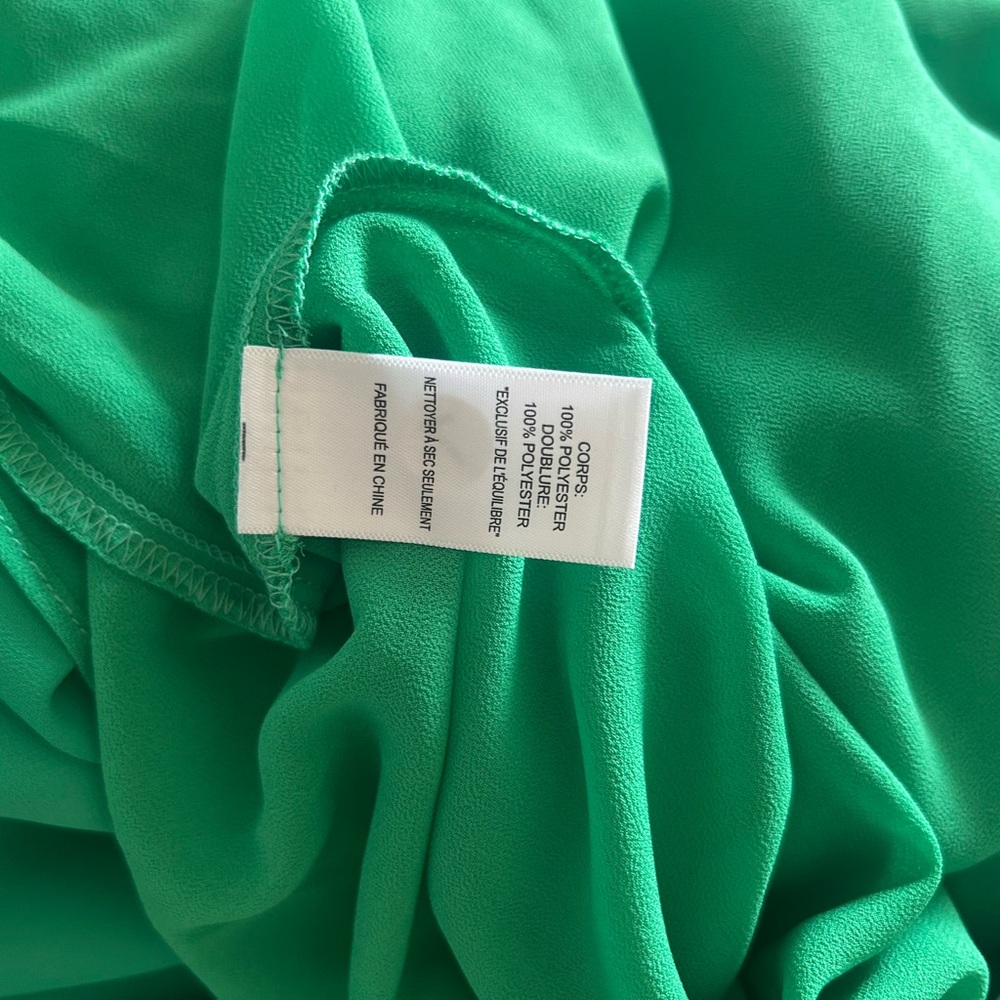 Astr Vibrant Green Satin Dress - Picture 8 of 11